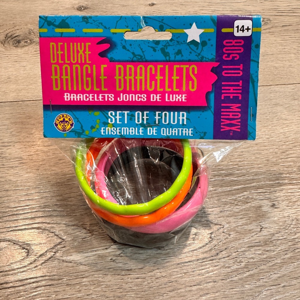 NWT 80s To The Maxx Deluxe Bangle Bracelets Set‎ of Four Neon Color